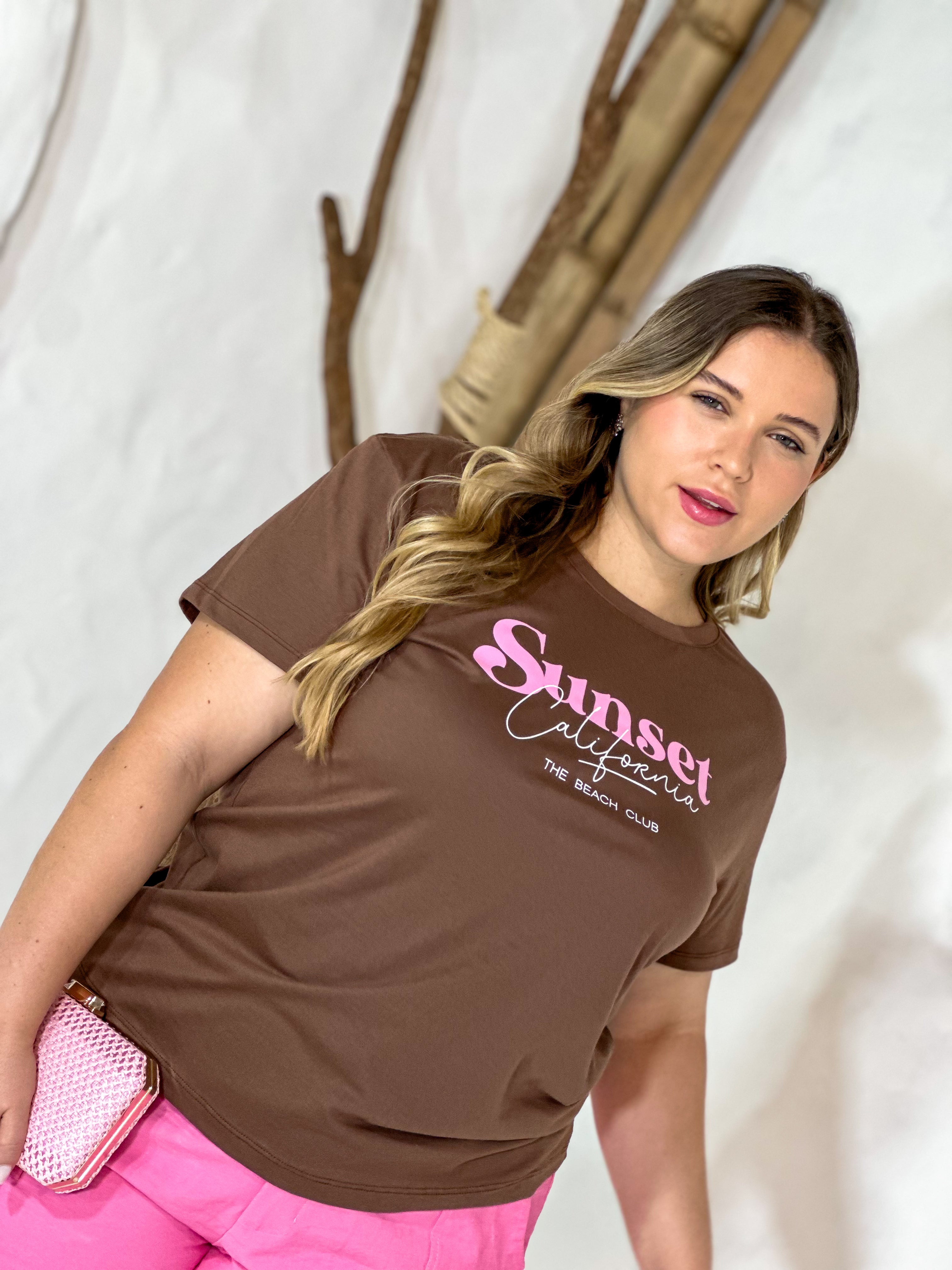 T-SHIRT SUNSET CACAU PLUS 100% ALGODÃO M/M