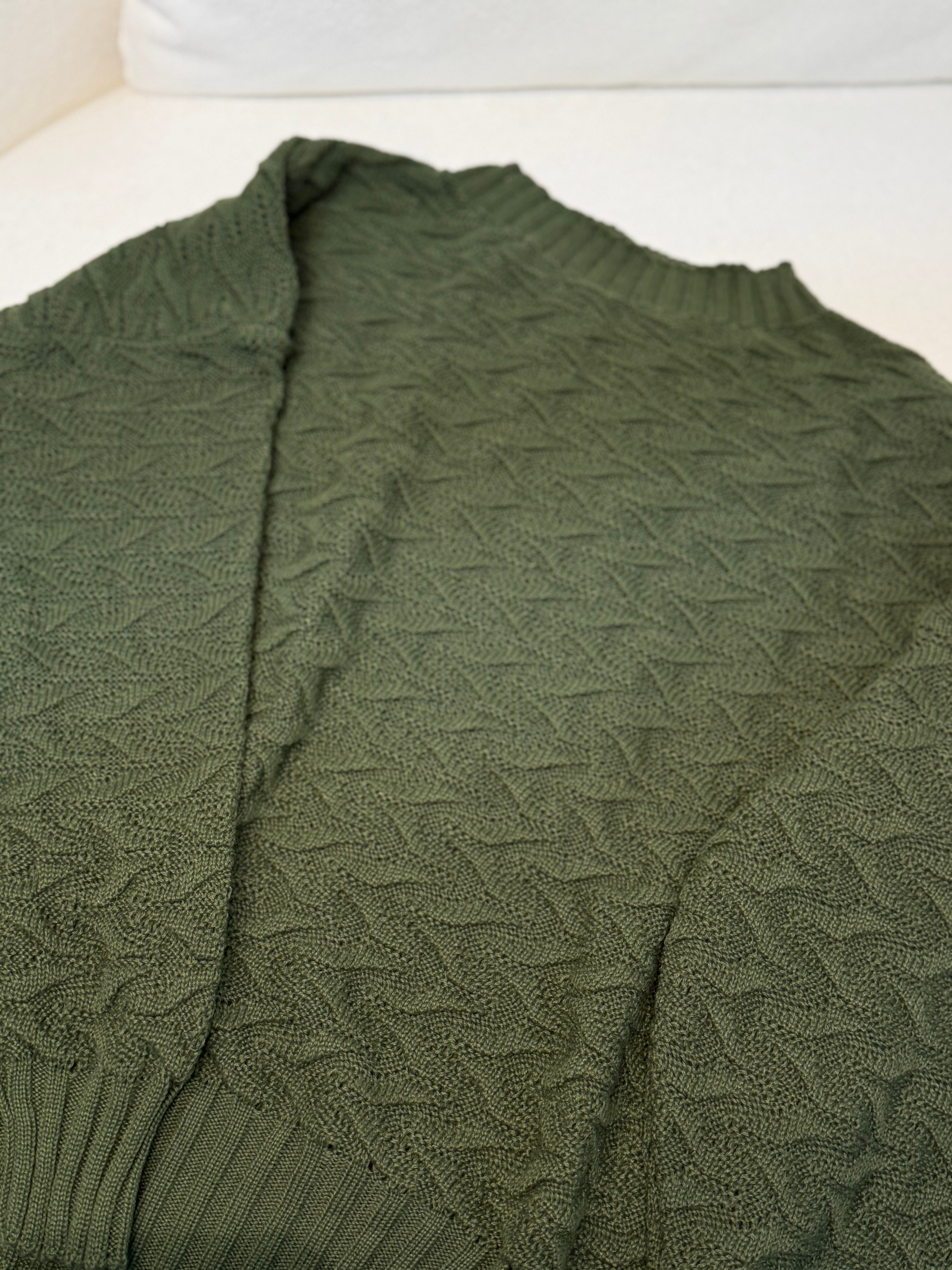 REF 718 BLUSA TRICÔ JAQUE CACAU VERDE E BEGE