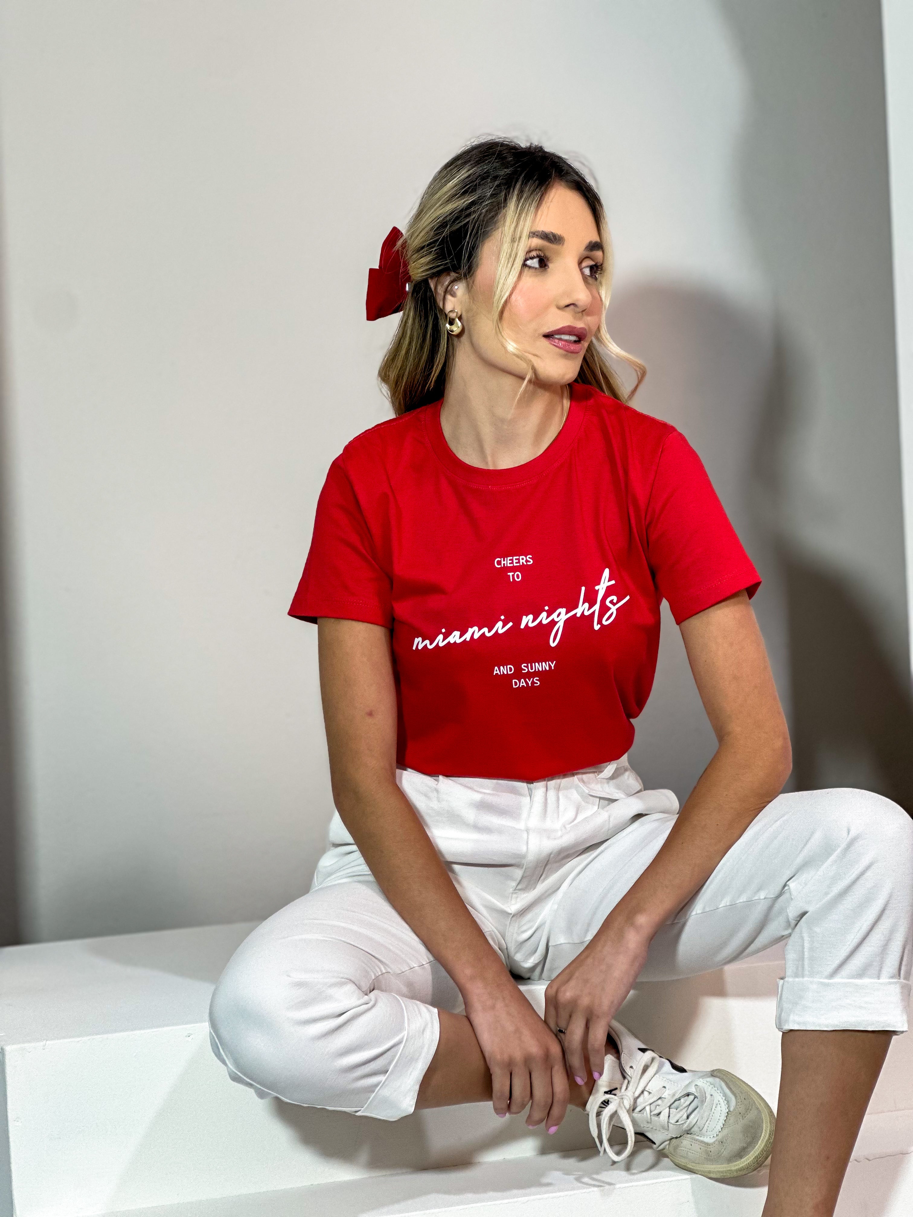 T-SHIRT CARINA VERMELHO 100% ALGODÃO M/M