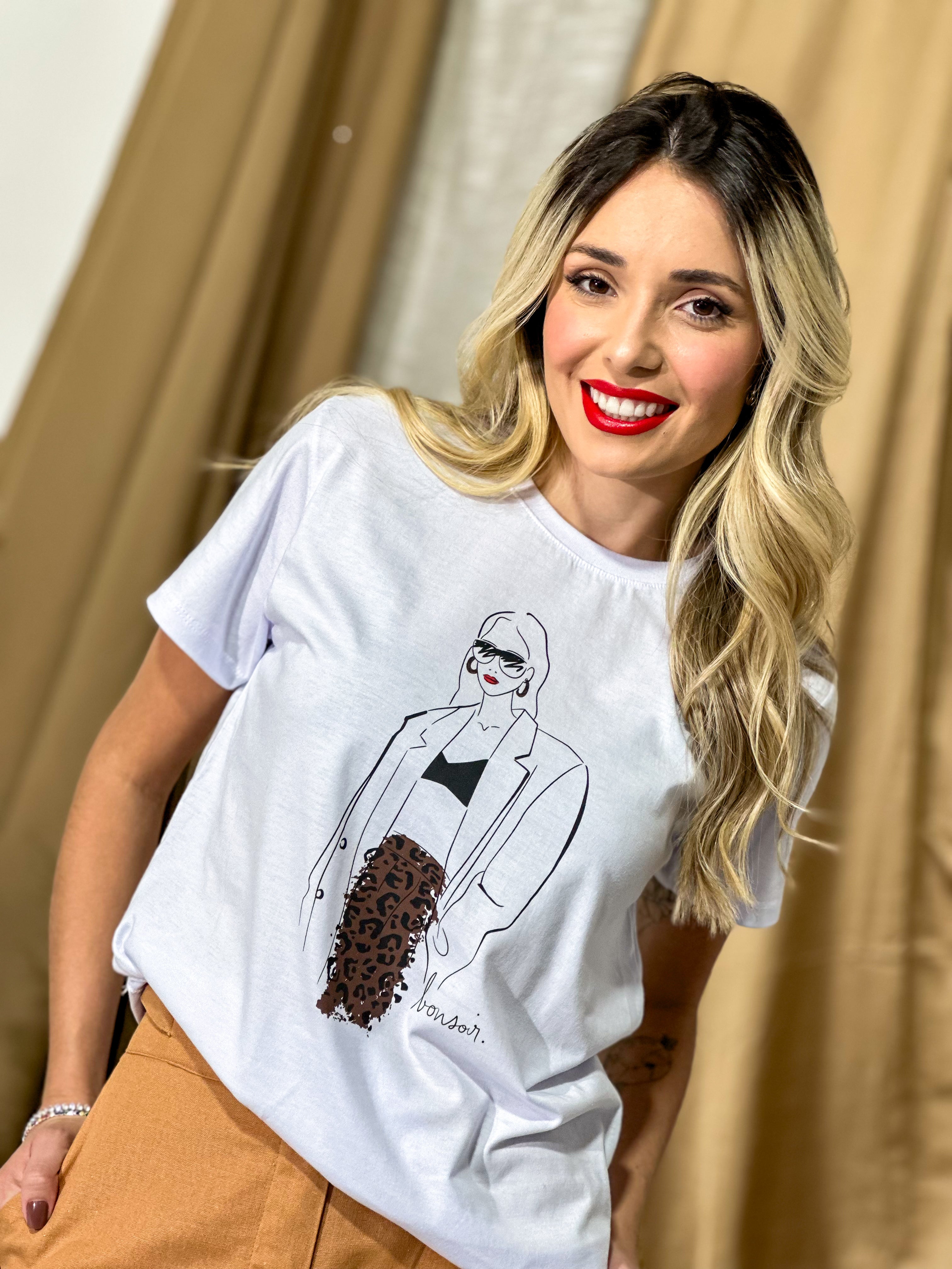 T-SHIRT SERENA BRANCO 100% ALGODÃO M/M