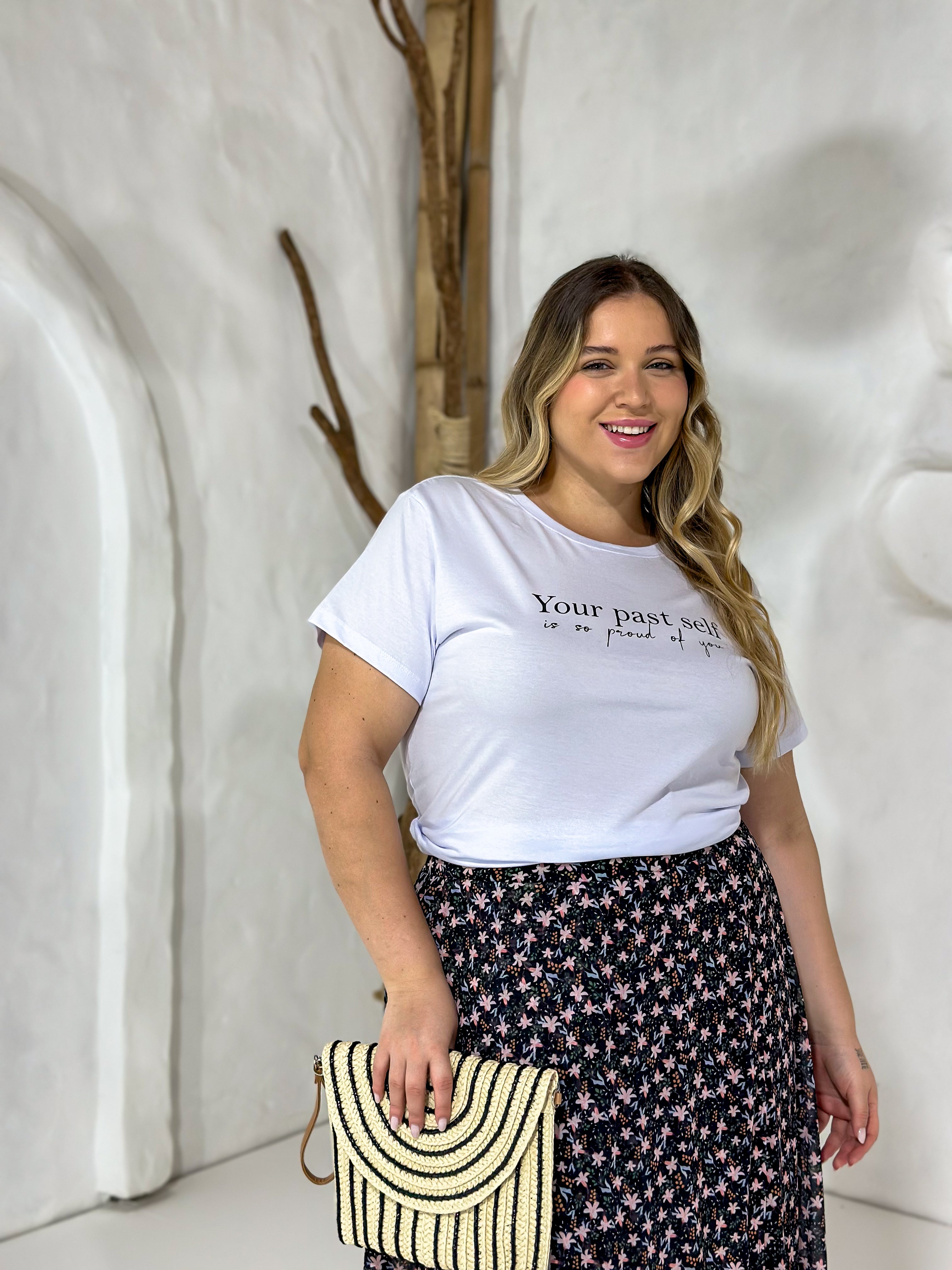 T-SHIRT SUZIANE BRANCO PLUS  100% ALGODÃO M/M