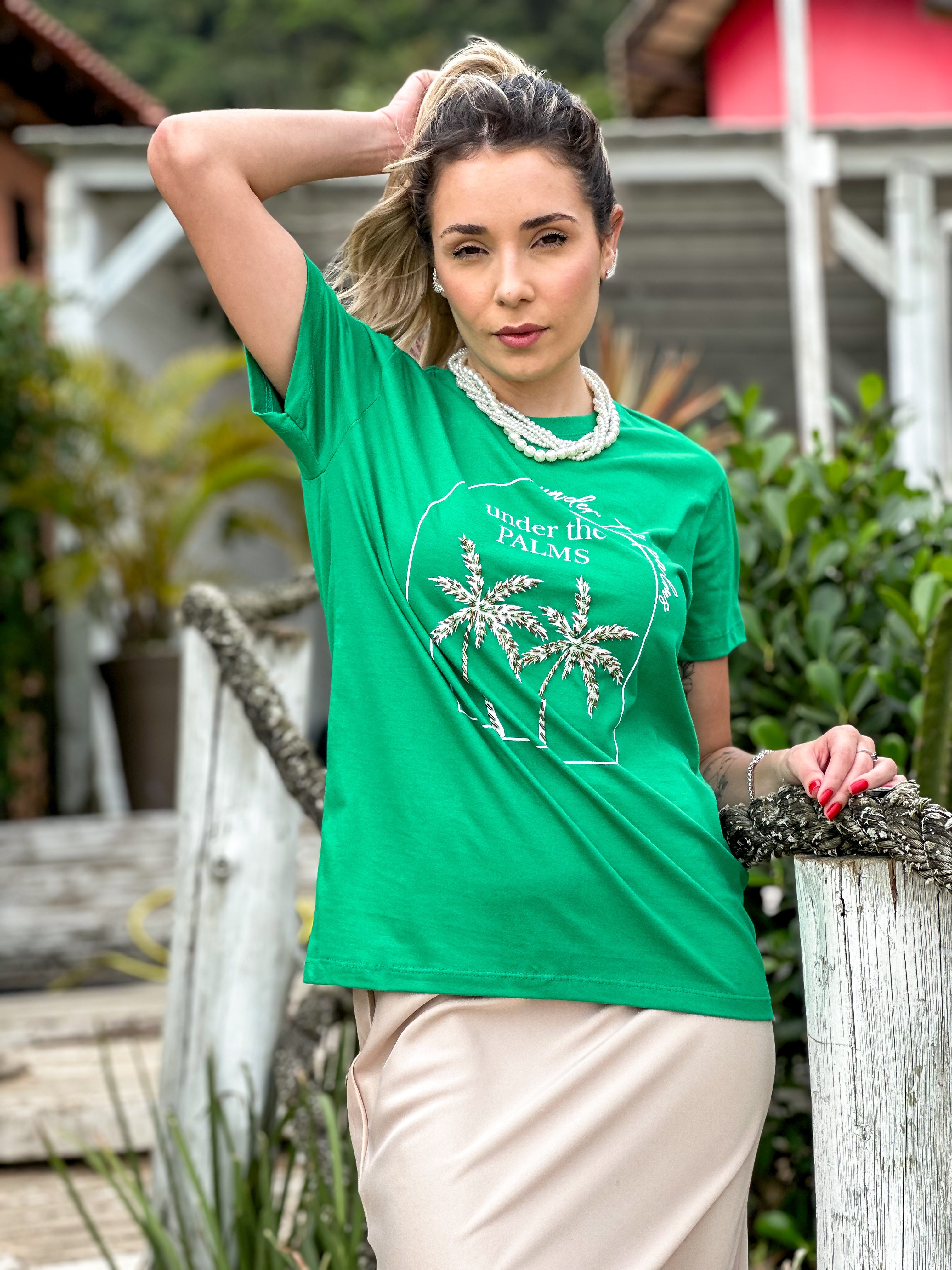 T-SHIRT JADE VERDE BOTTEGA 100% ALGODÃO M/M BORDADA A MÃO